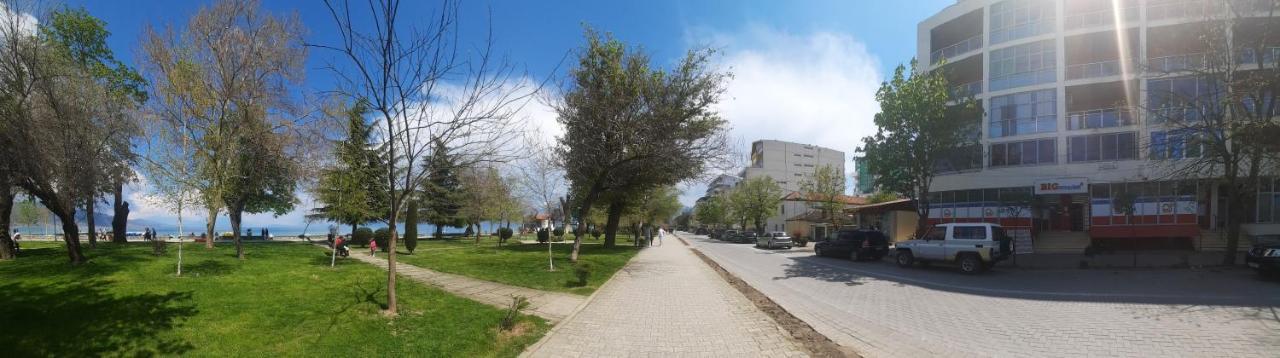 Elio'S Holiday Home Pogradec Eksteriør bilde
